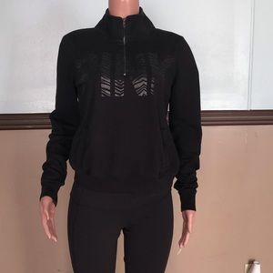 PINK Victoria’s Secret 🔥🔥🔥 sweater 😍